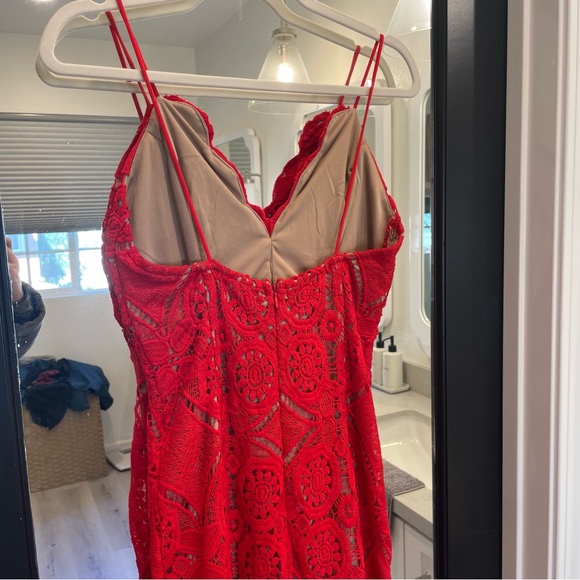 Festive crochet midi dress - Picture 5 of 6